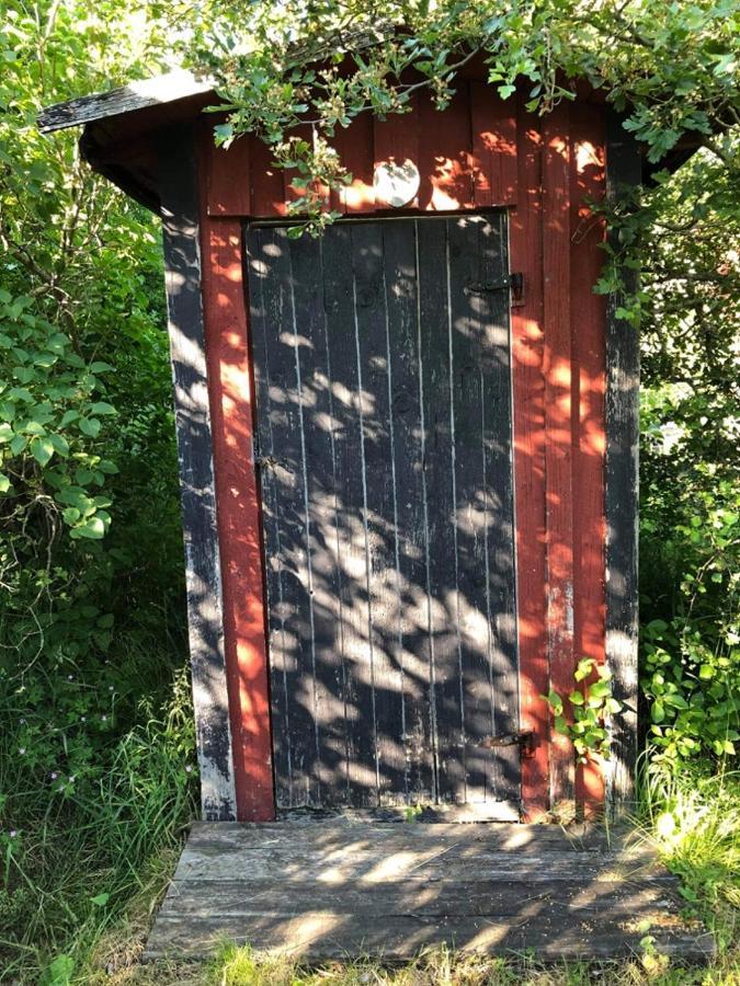 Semesterhus I Stockholms Skaergard, Runmaroe Vaermdoe Namdo Extérieur photo